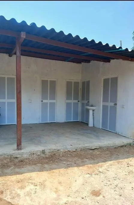 Oso Hostel Cabana Los Linderos Santa Marta  Apartment